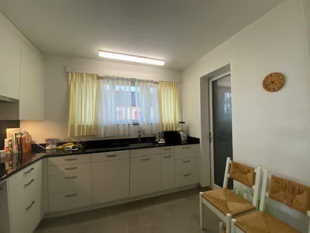 3 Zimmer, 77 m², 2. Stock