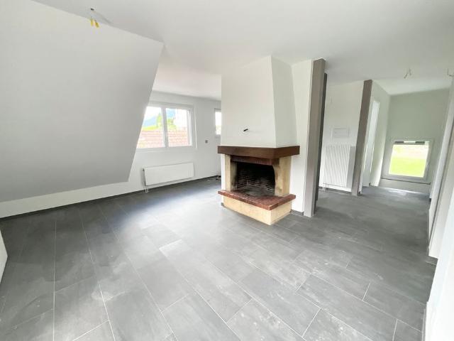 3 Zimmer, 77 m², 2. Stock