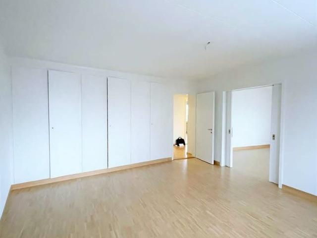 3 Zimmer, 77 m², 4. Stock