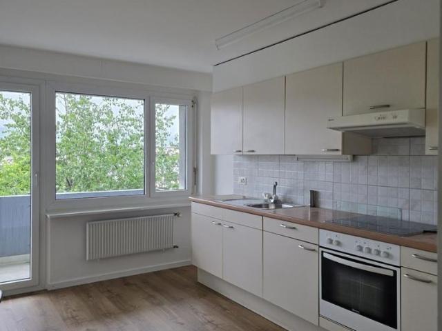 3 Zimmer, 74 m², 1. Stock