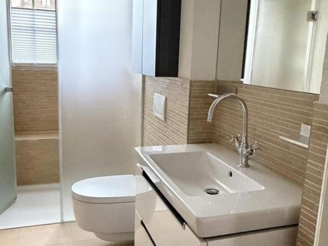 3 Zimmer, 74 m², 1. Stock