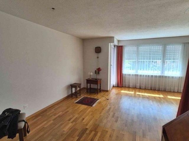 3 Zimmer, 75 m², 1. Stock