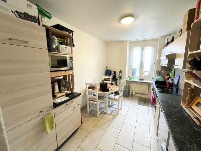 3 Zimmer, 75 m², 1. Stock