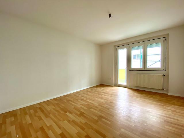 3 Zimmer, 75 m², 1. Stock