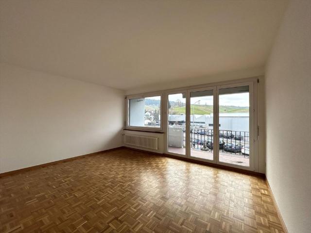 3 Zimmer, 75 m², 1. Stock
