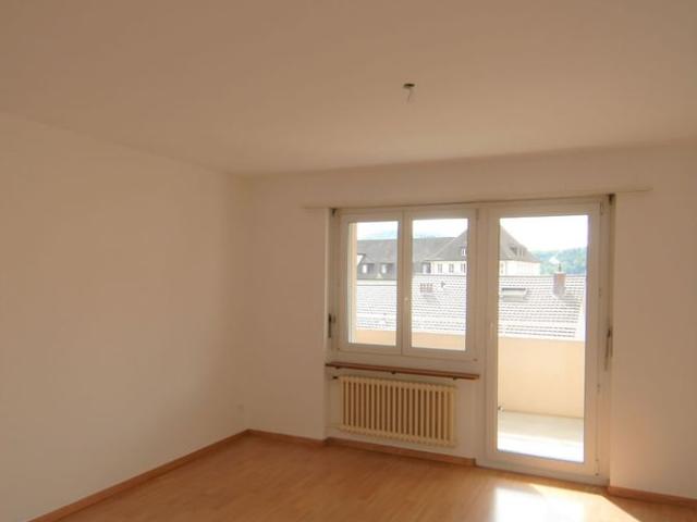 3 Zimmer, 75 m², 1. Stock