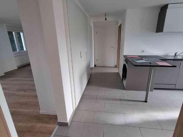 3 Zimmer, 75 m², 1. Stock