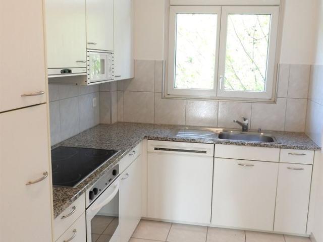 3 Zimmer, 75 m², 2. Stock