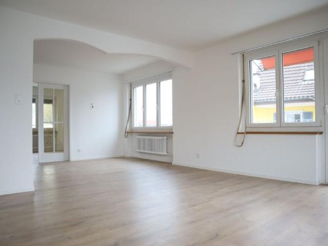 3 Zimmer, 76 m², 1. Stock