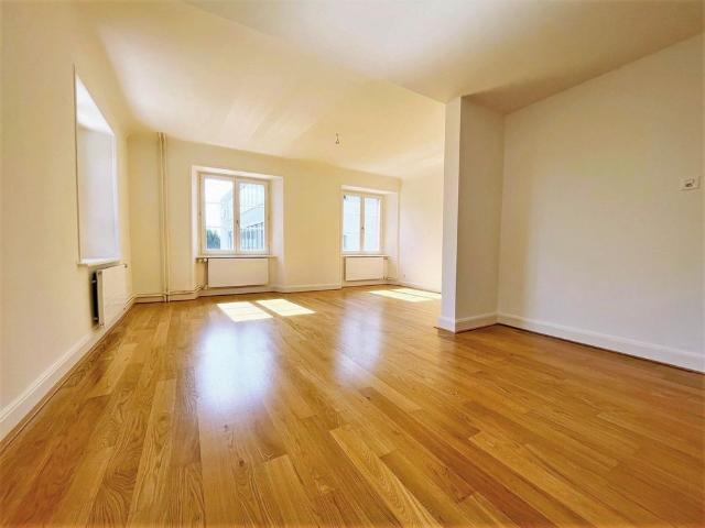 3 Zimmer, 76 m², 1. Stock