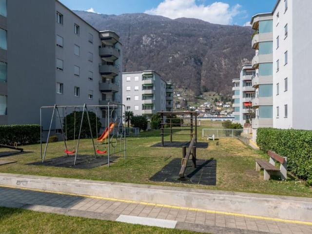 3 Zimmer, 76 m², 1. Stock