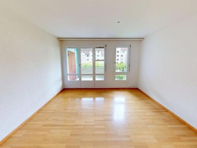 3 Zimmer, 78 m², 1. Stock