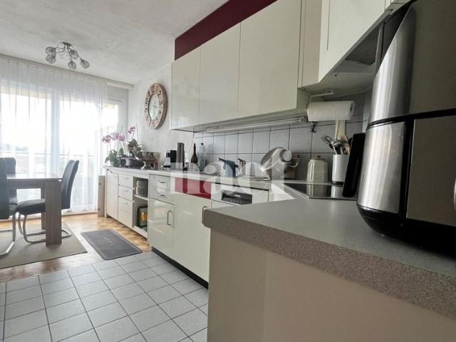 3 Zimmer, 78 m², 3. Stock