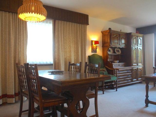 3 Zimmer, 83 m², 1. Stock