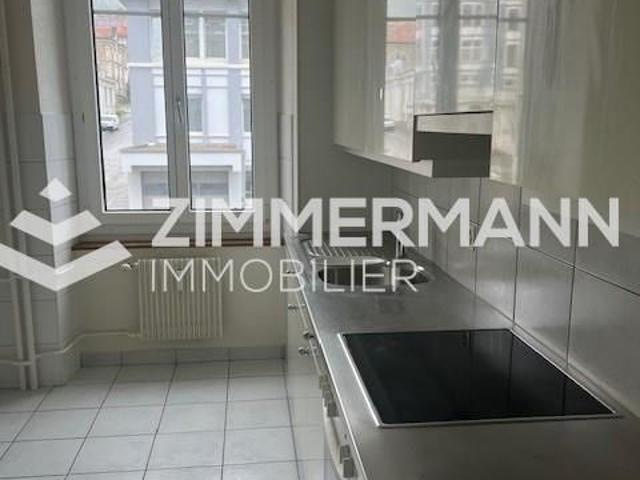 3 Zimmer, 80 m², 2. Stock