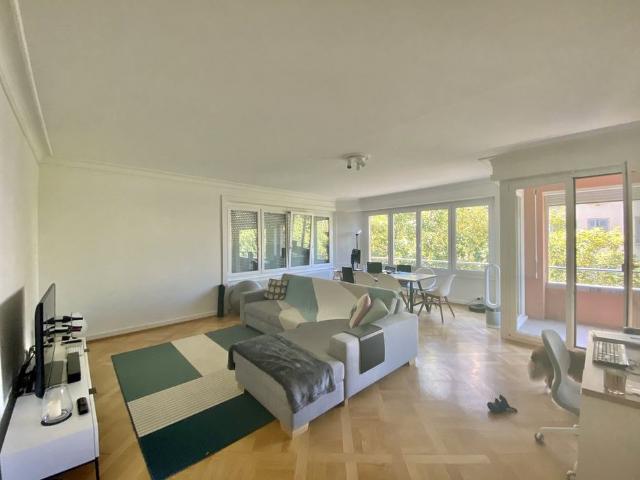 3 Zimmer, 80 m², 3. Stock