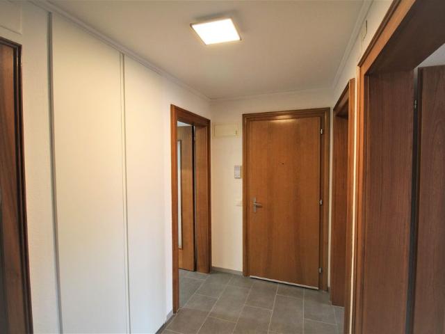 3 Zimmer, 80 m², 3. Stock