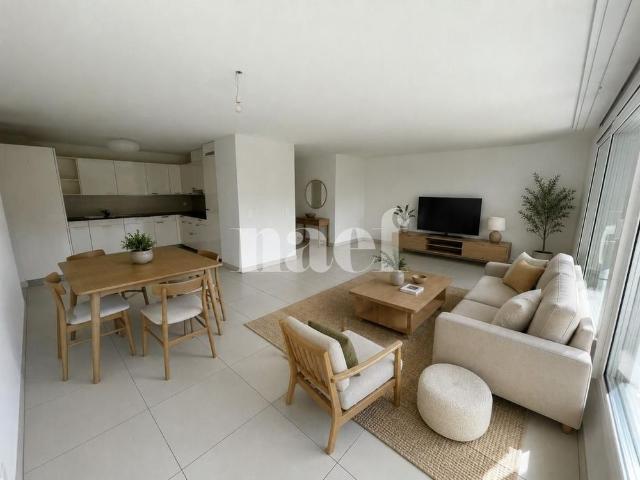 3 Zimmer, 81 m², 1. Stock
