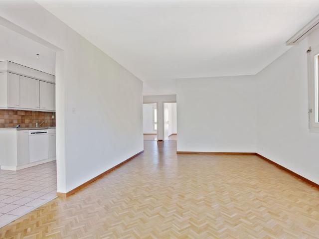 3 Zimmer, 81 m², 1. Stock