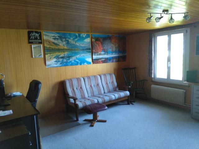 3 Zimmer, 82 m², 1. Stock