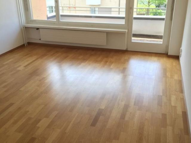 3 Zimmer, 84 m², 1. Stock