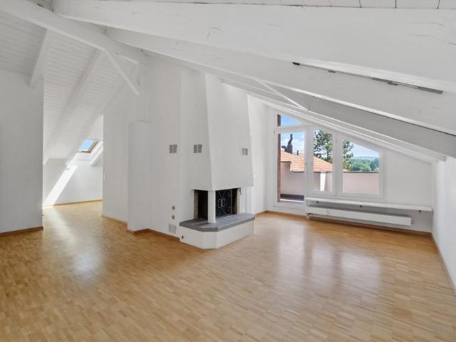 3 Zimmer, 84 m², 2. Stock