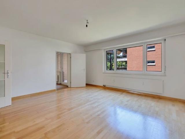 3 Zimmer, 85 m², 1. Stock