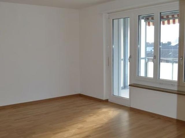3 Zimmer, 85 m², 1. Stock
