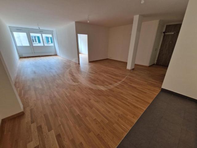 3 Zimmer, 85 m², 3. Stock