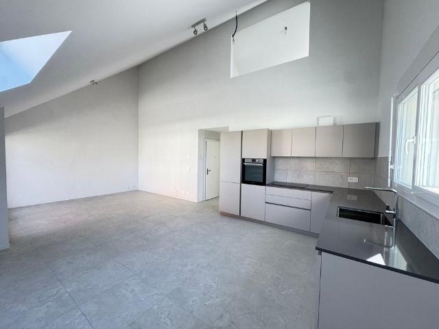 3 Zimmer, 86 m², 2. Stock