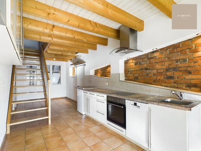 3 Zimmer, 93 m², 1. Stock