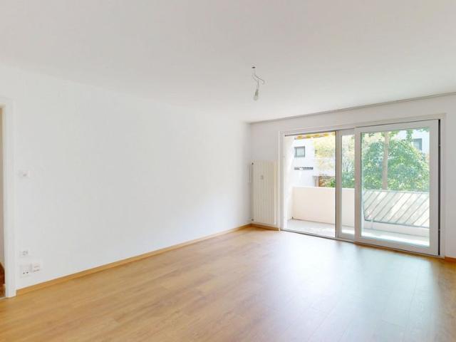 3 Zimmer, 90 m², 1. Stock