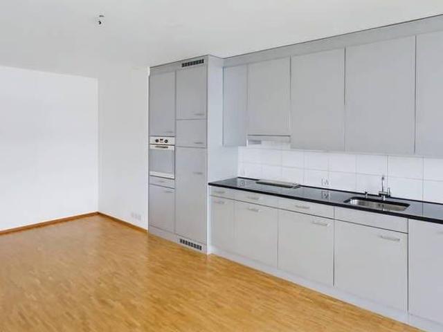 3 Zimmer, 90 m², 1. Stock
