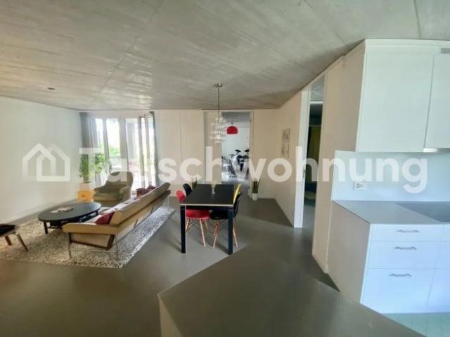 3 Zimmer, 90 m², 2. Stock
