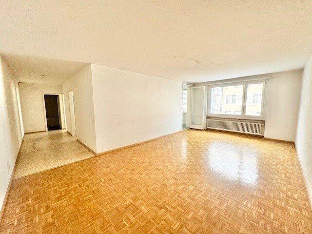 3 Zimmer, 90 m², 5. Stock