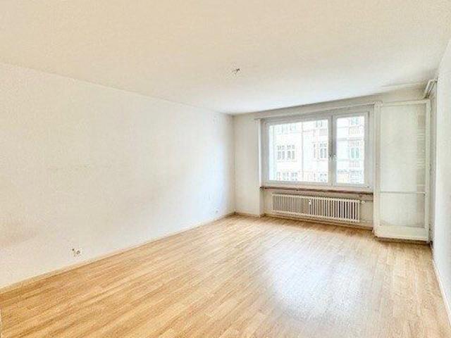 3 Zimmer, 90 m², 5. Stock