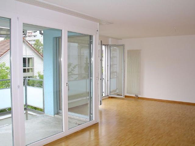 3 Zimmer, 92 m², 4. Stock