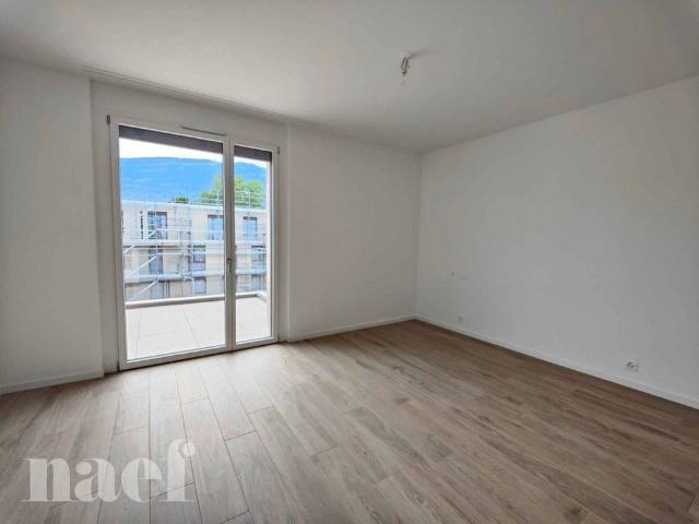 3 Zimmer, 97 m², 2. Stock