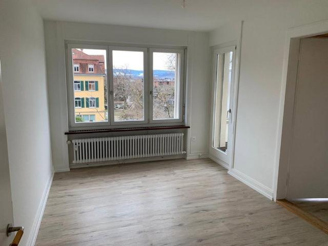 3 Zimmer, 95 m², 2. Stock