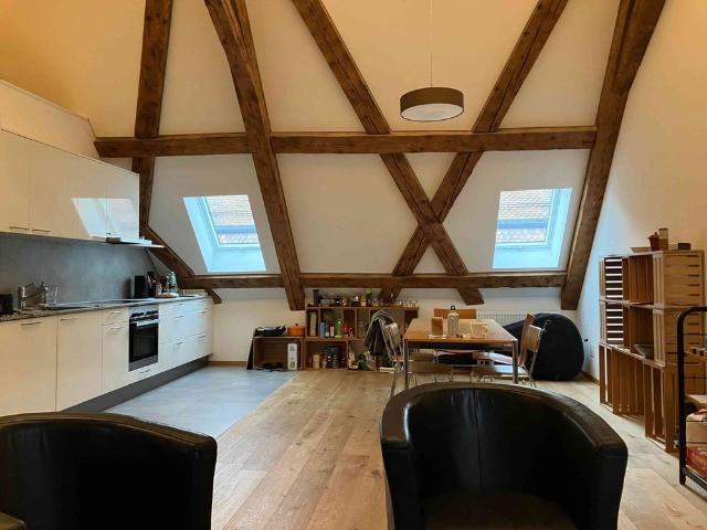 3 Zimmer, 96 m², 4. Stock