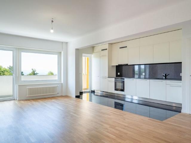 3 Zimmer, 98 m², 5. Stock