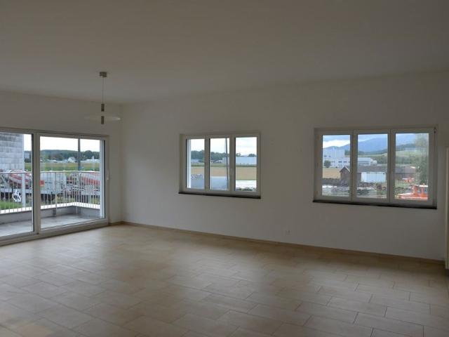 3 Zimmer, 100 m², 1. Stock