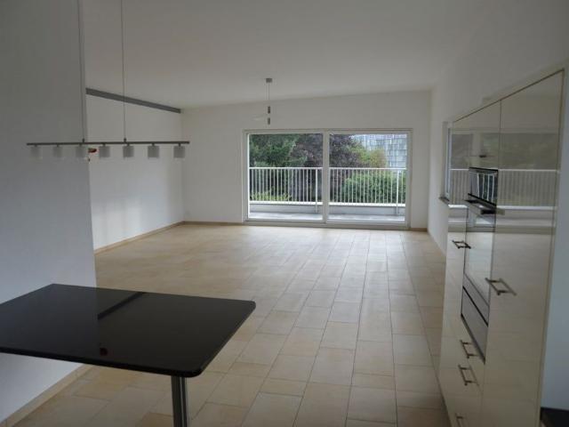 3 Zimmer, 100 m², 1. Stock