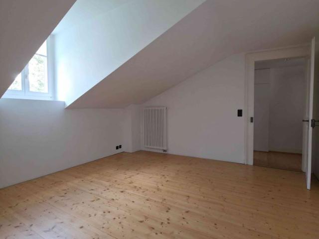 3 Zimmer, 100 m², 2. Stock