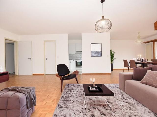 3 Zimmer, 102 m², 2. Stock