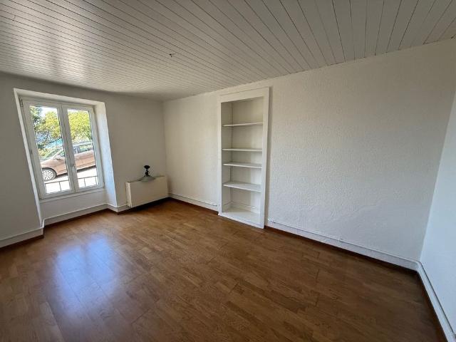 3 Zimmer, 1 m², EG