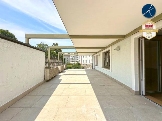 Zentrum: 3 Zimmer Wohnung mit 57 m² Terrasse / Garage möglich