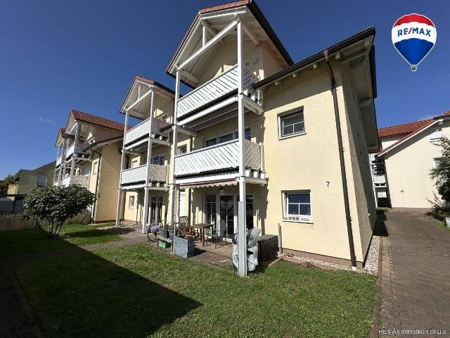 3 Zimmer Wohnung mit Terrasse