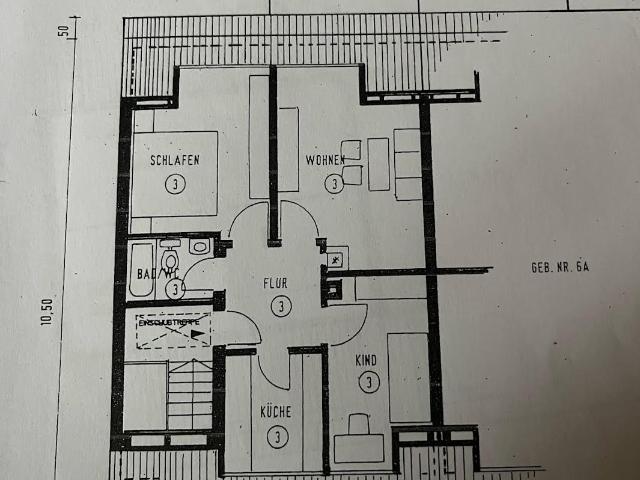 3 Zimmer Wohnung mit zusätzlichem Dachzimmer in Stuttgart Bad Cannstatt