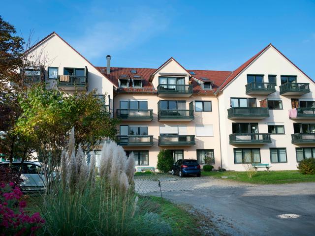 3 Zimmer Wohnung mit Balkon